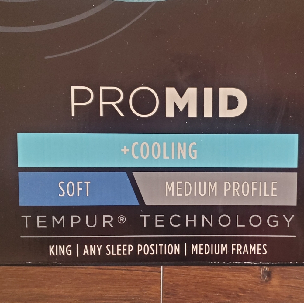 TEMPUR-PEDIC PILLOW - Picture 4 of 4